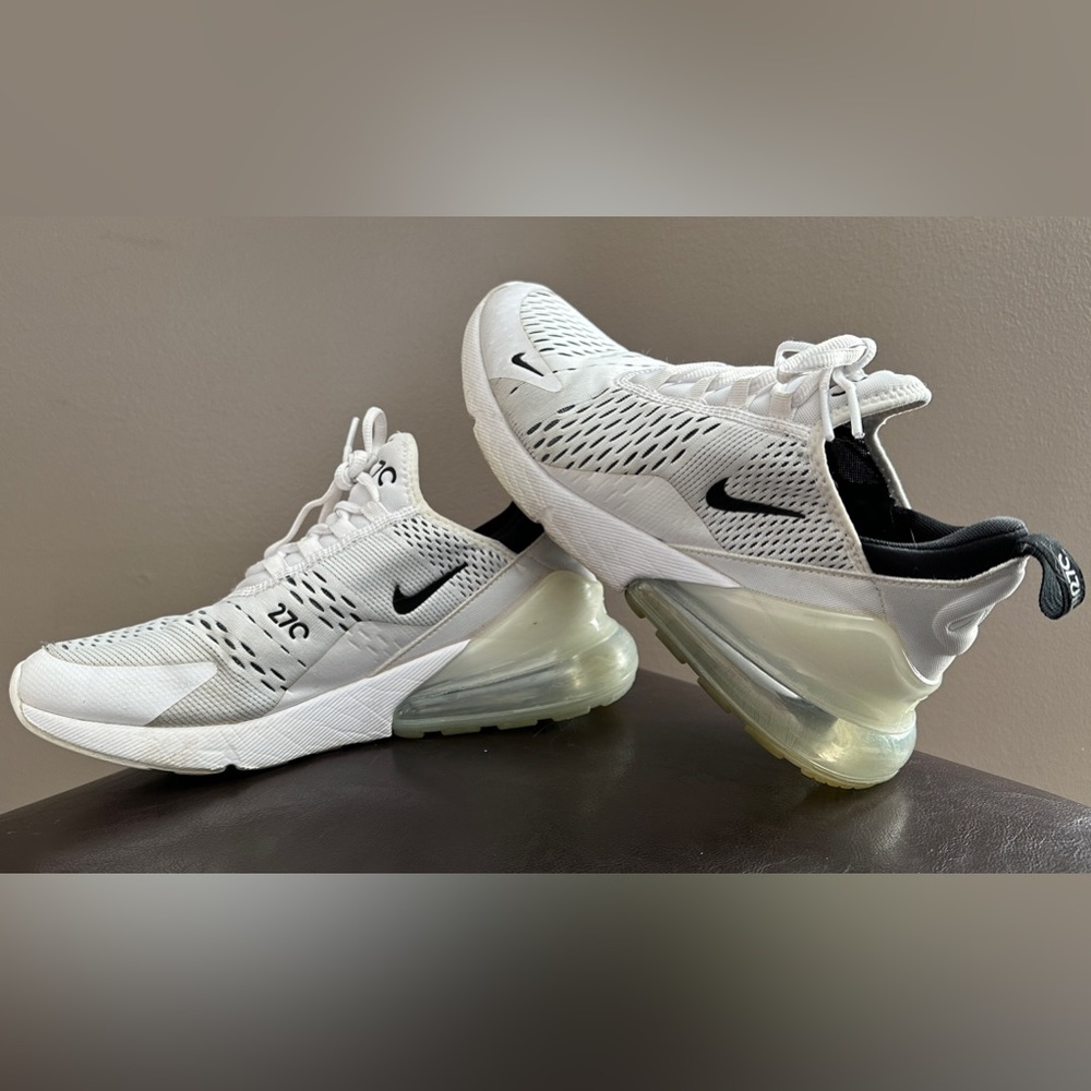 Nike AirMax 270